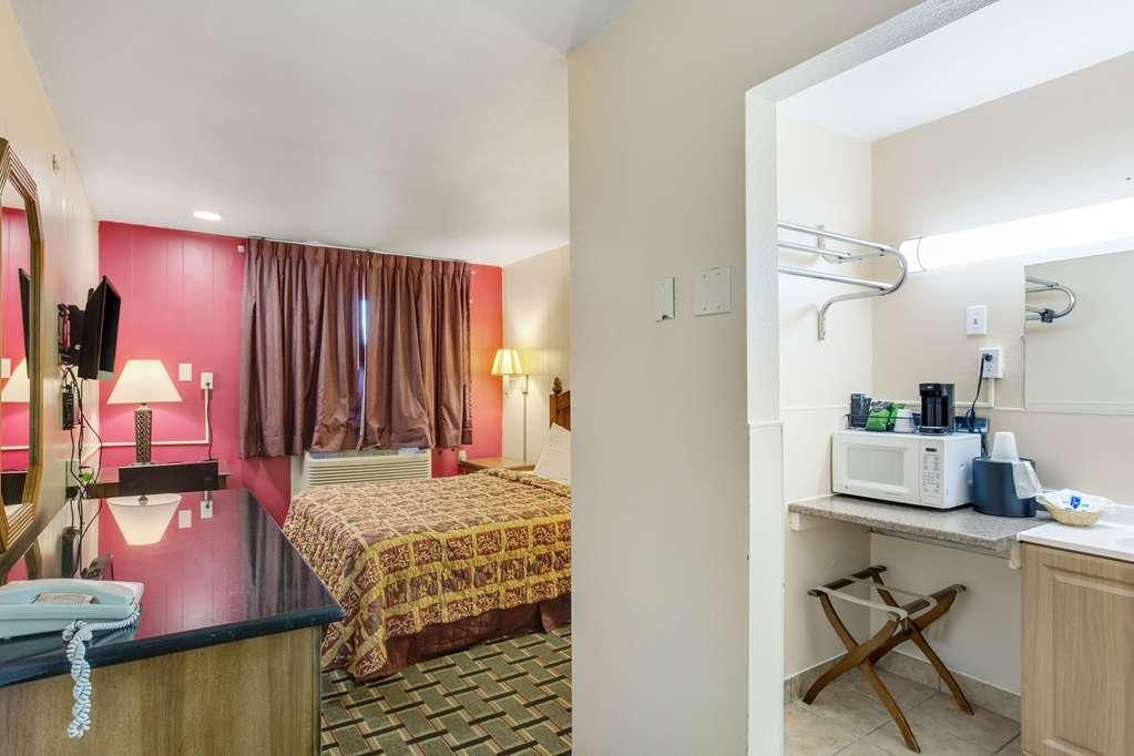 Rodeway Inn & Suites Ратон Номер фото